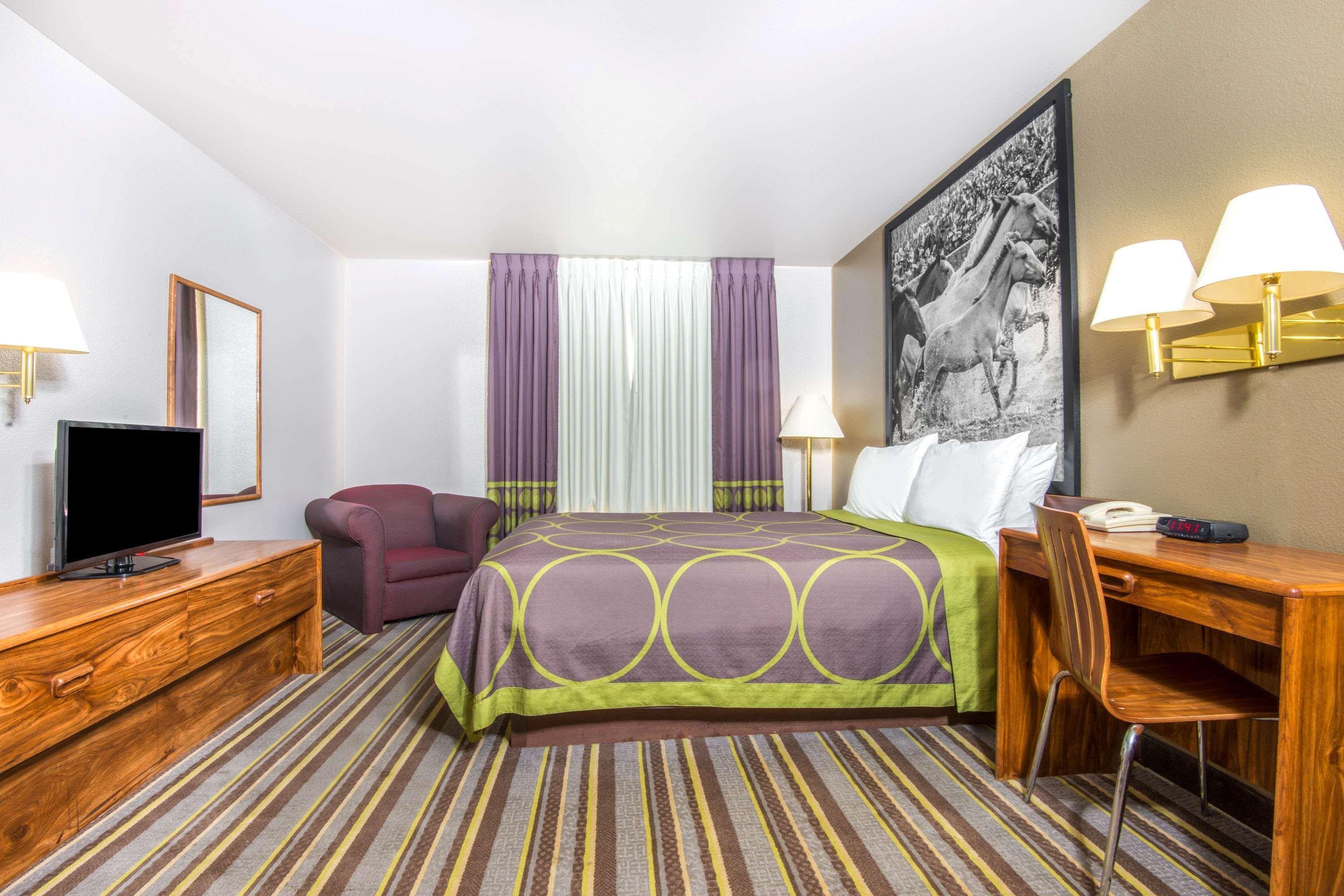 Hotel Super 8 By Wyndham Buena Vista Zewnętrze zdjęcie