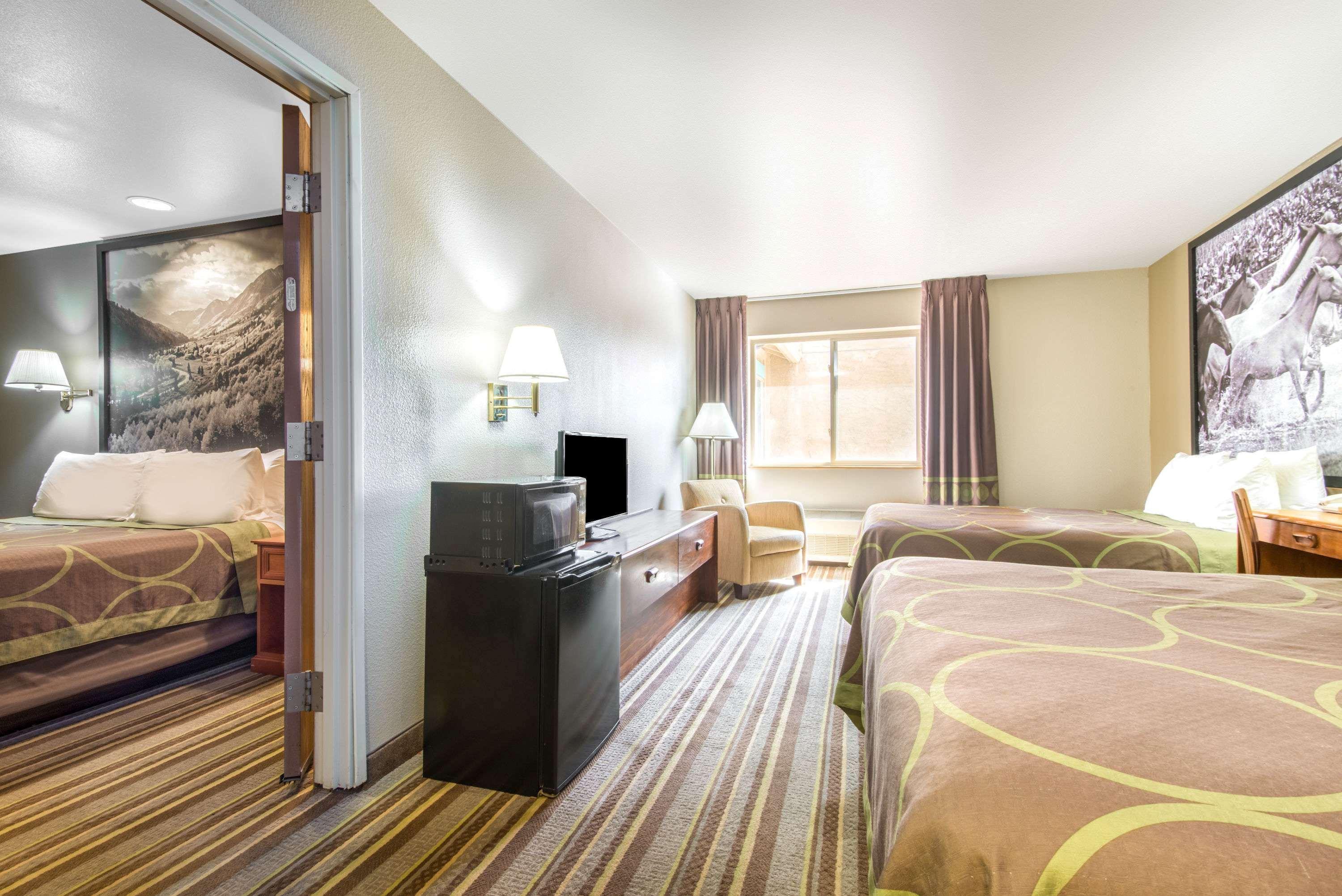 Hotel Super 8 By Wyndham Buena Vista Zewnętrze zdjęcie