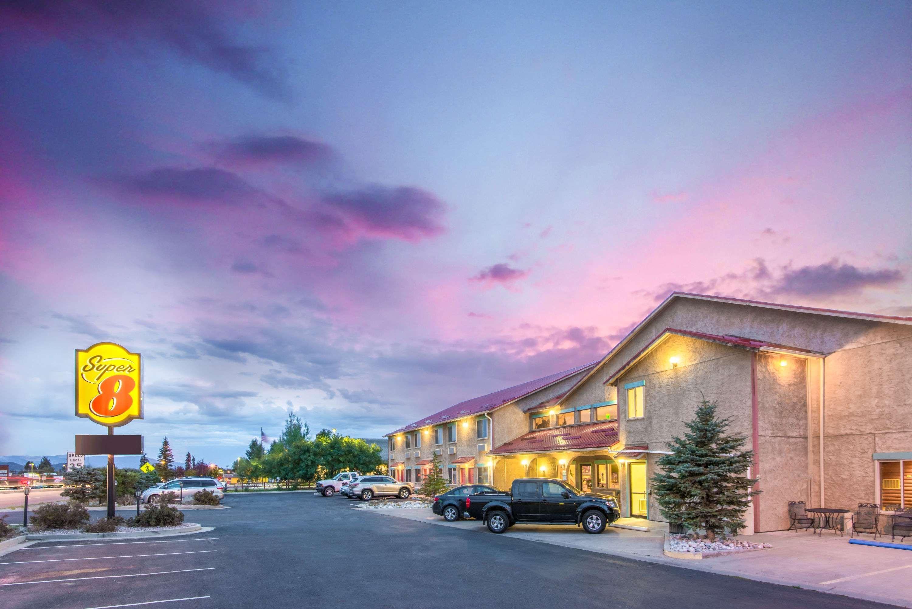 Hotel Super 8 By Wyndham Buena Vista Zewnętrze zdjęcie